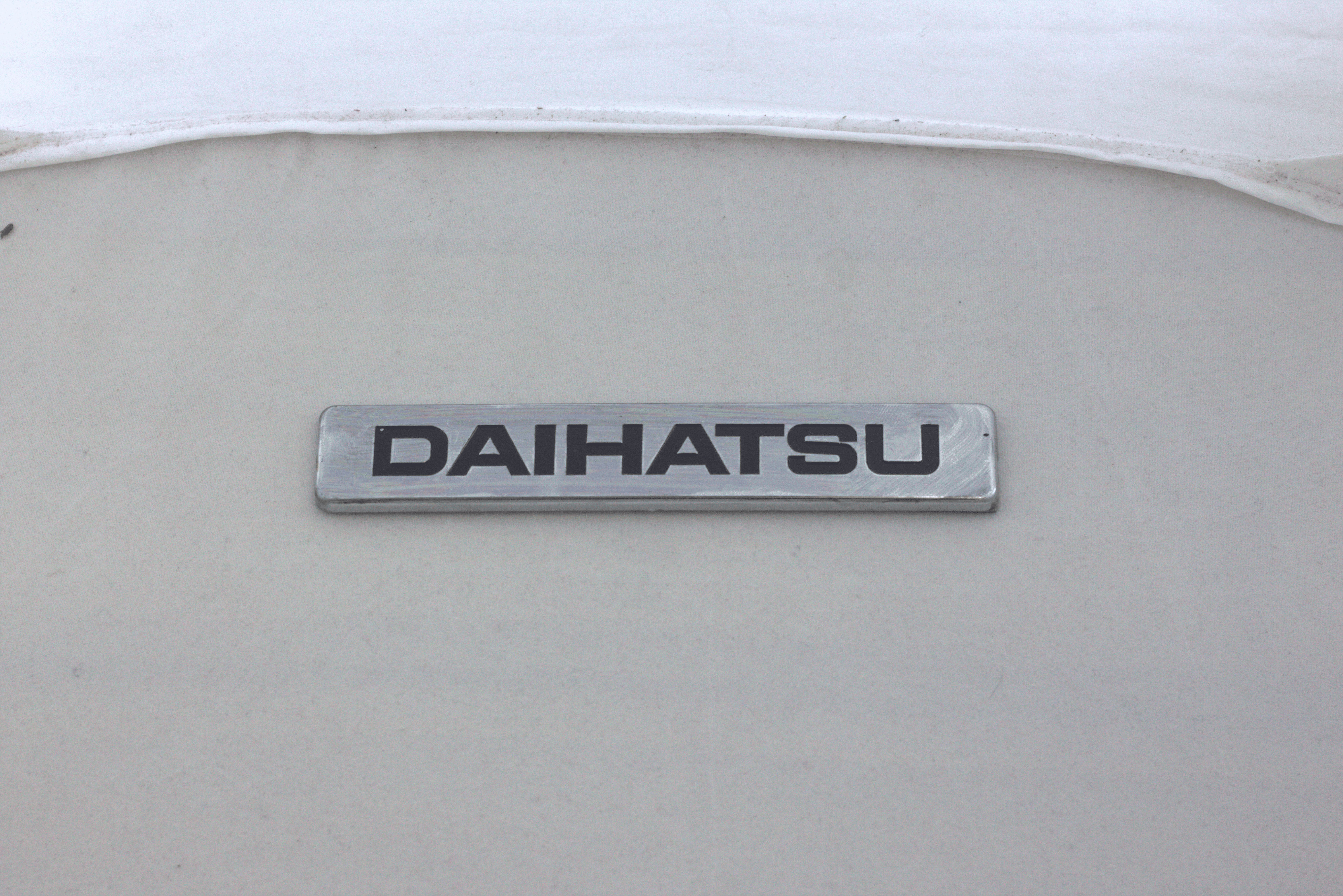 Daihatsu Emblem Cuore 1x5inch-2x13.5cm Chrome LC Badge