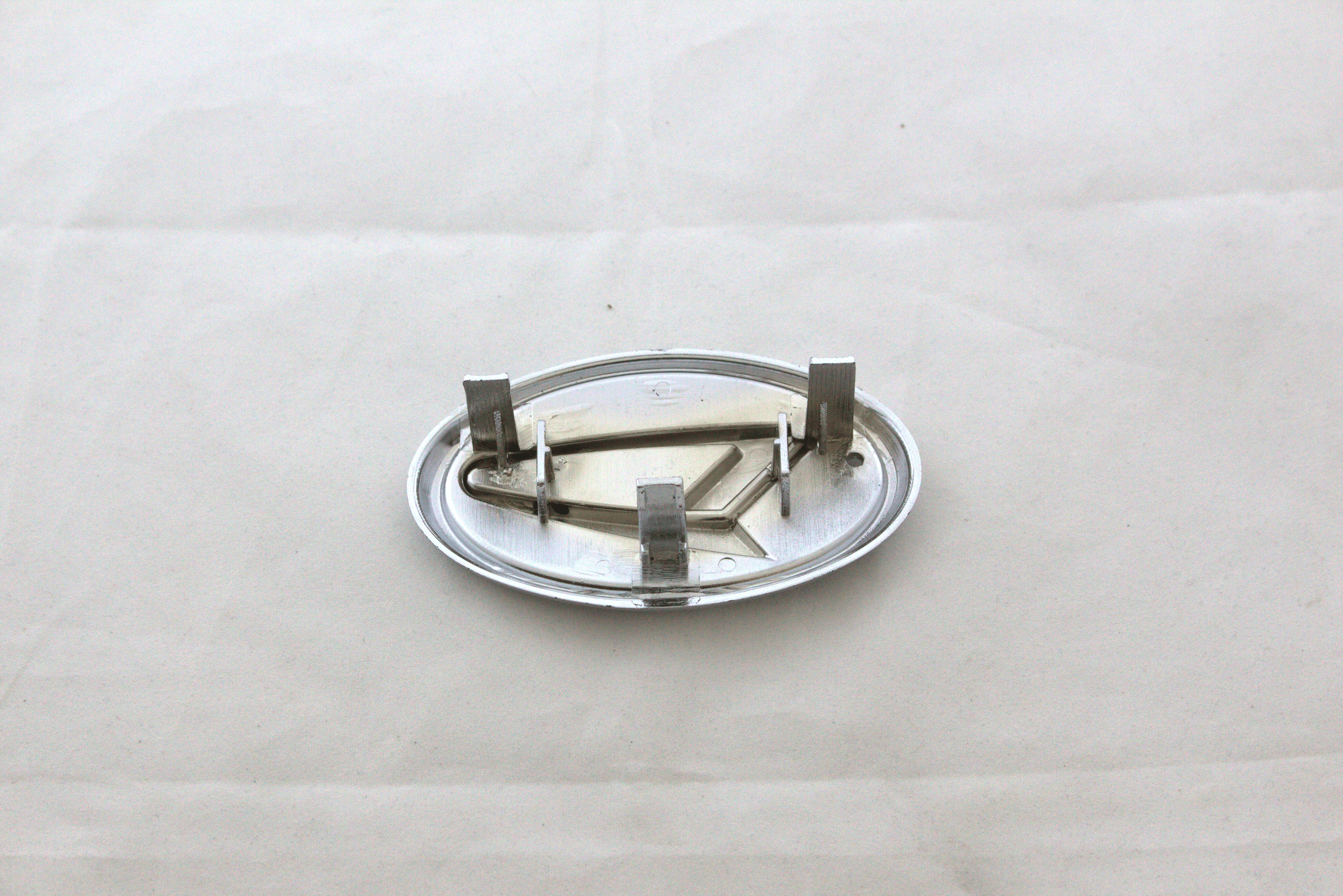 Daihatsu Logo Front Grill 2.5x3inch-6x9cm Chrome LC Badge