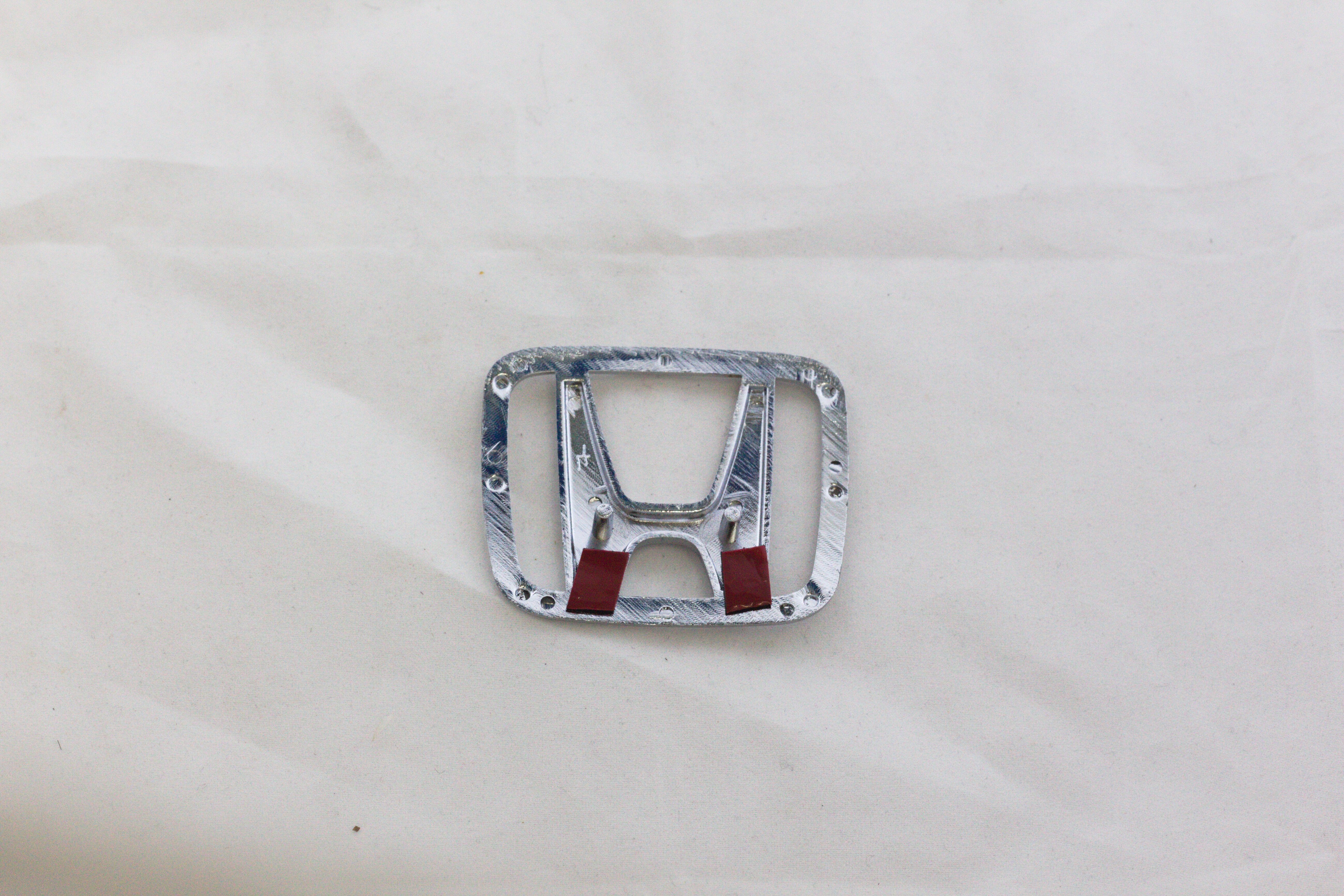 H Logo 2x2.5inch-5x6.5cm Chrome LC Badge (1)