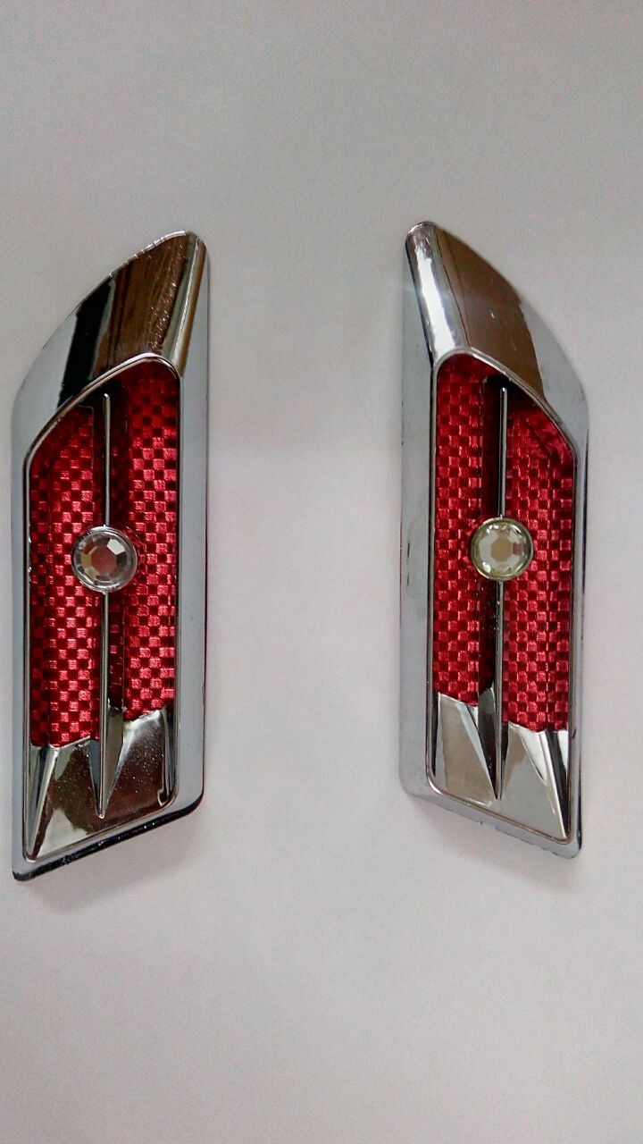 Indicator Cover Chrome Design 1 2pc set IP Badge
