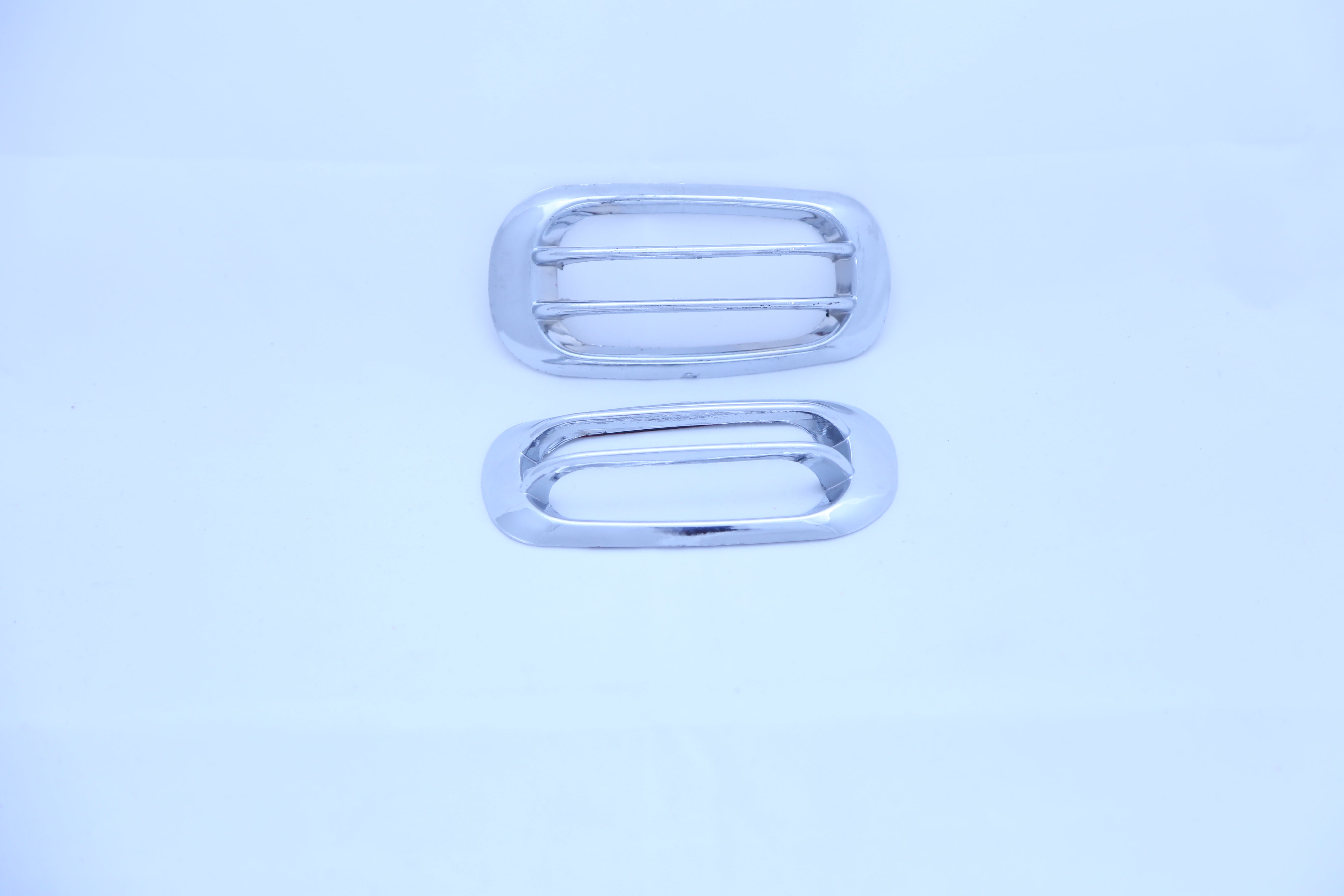 Indicator Covers Lining Big 2pc set Chrome LC Badge
