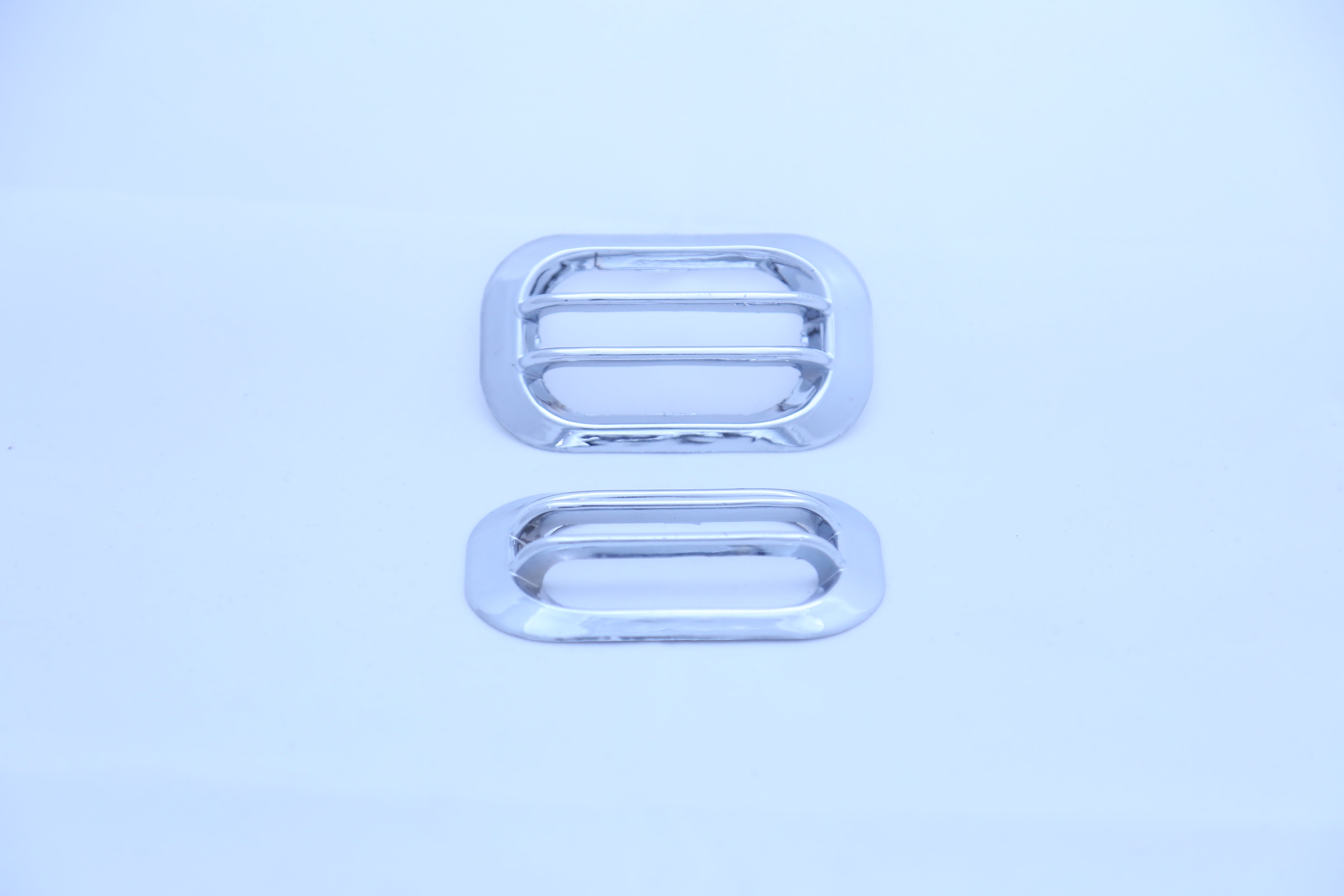 Indicator Covers Lining Small 2pc set Chrome LC Badge