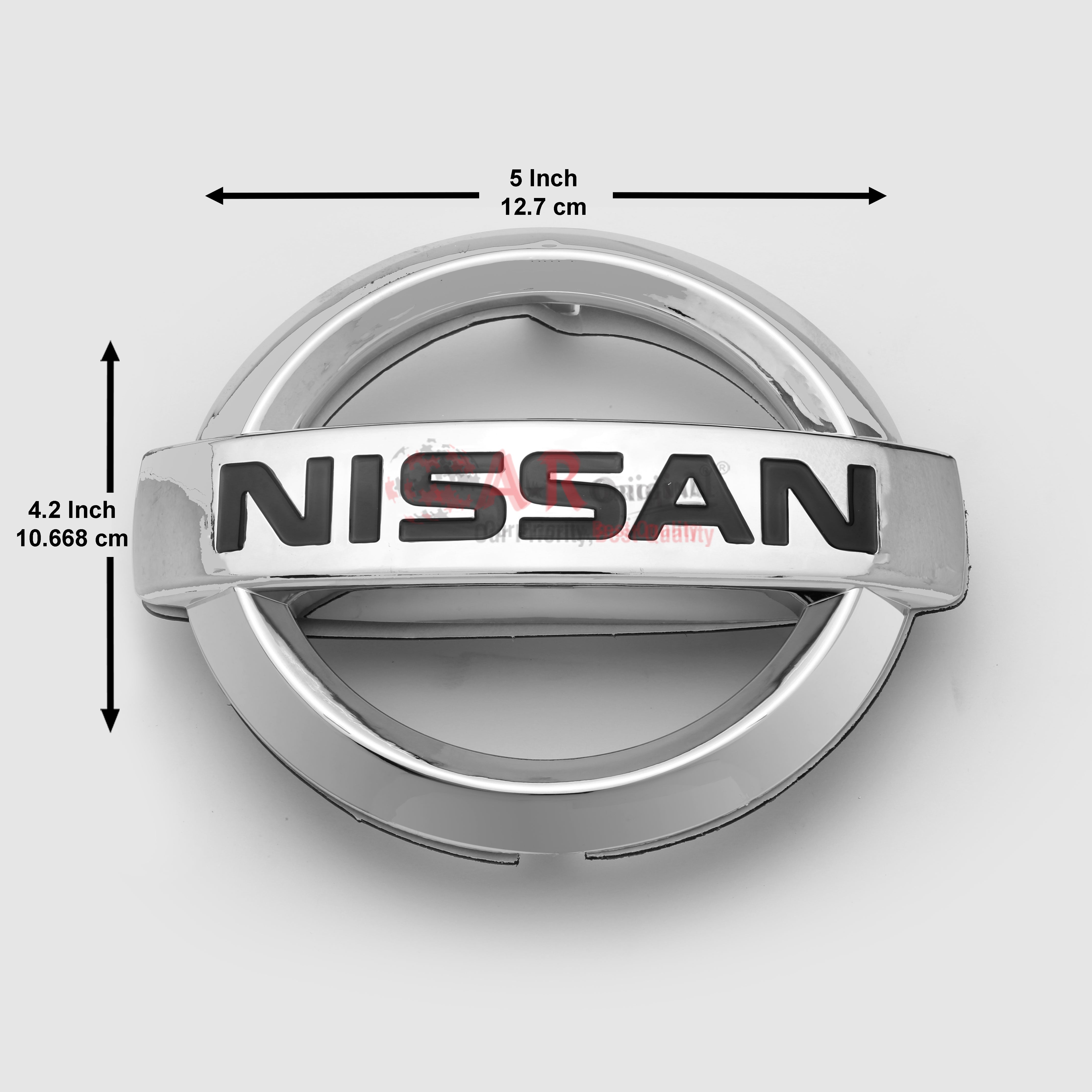 Nissan Logo Clip Fit Chrome 4x5inch-10x12.5cm IP Badge