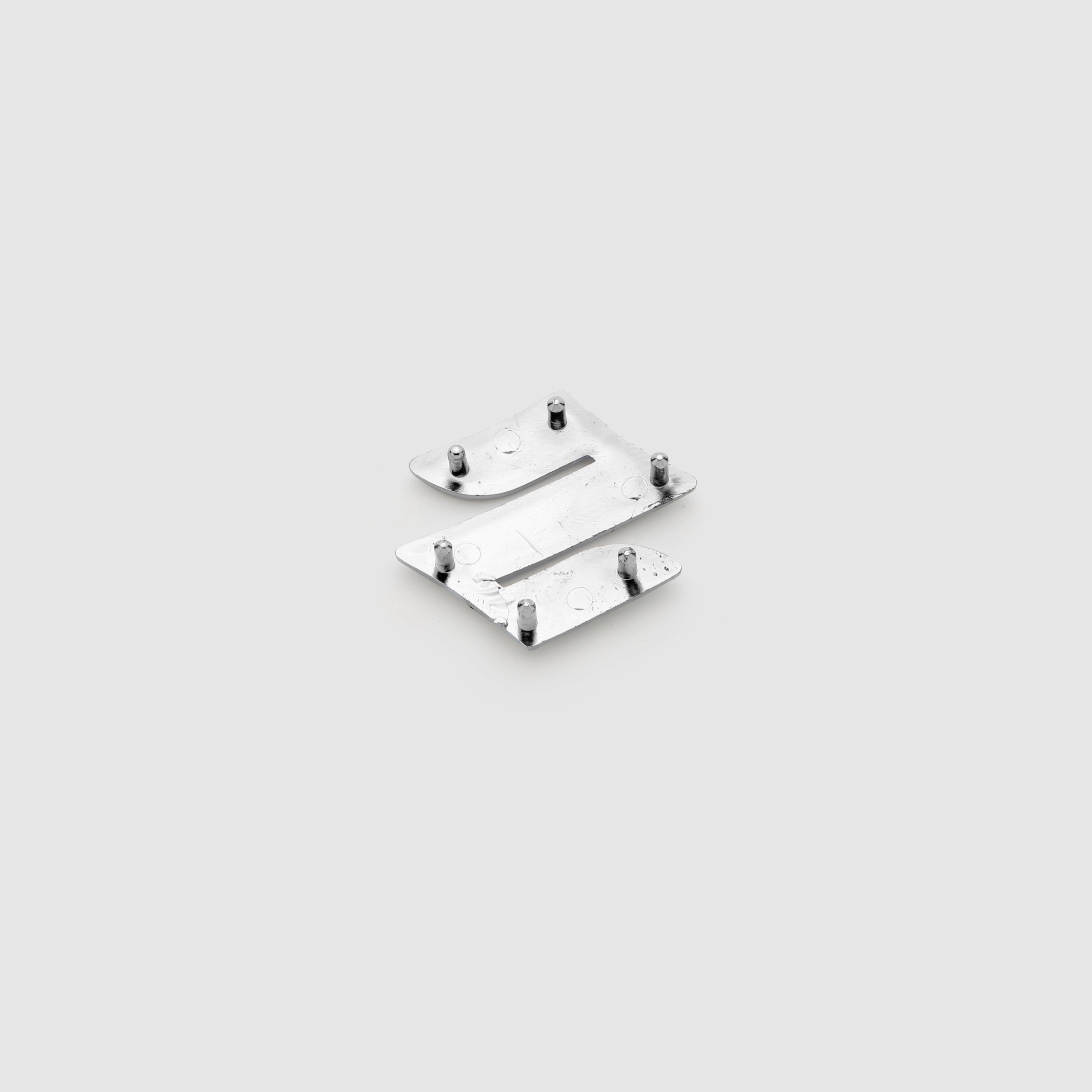 Suzuki Logo Pin Steering 5x5cm Chrome IP Badge