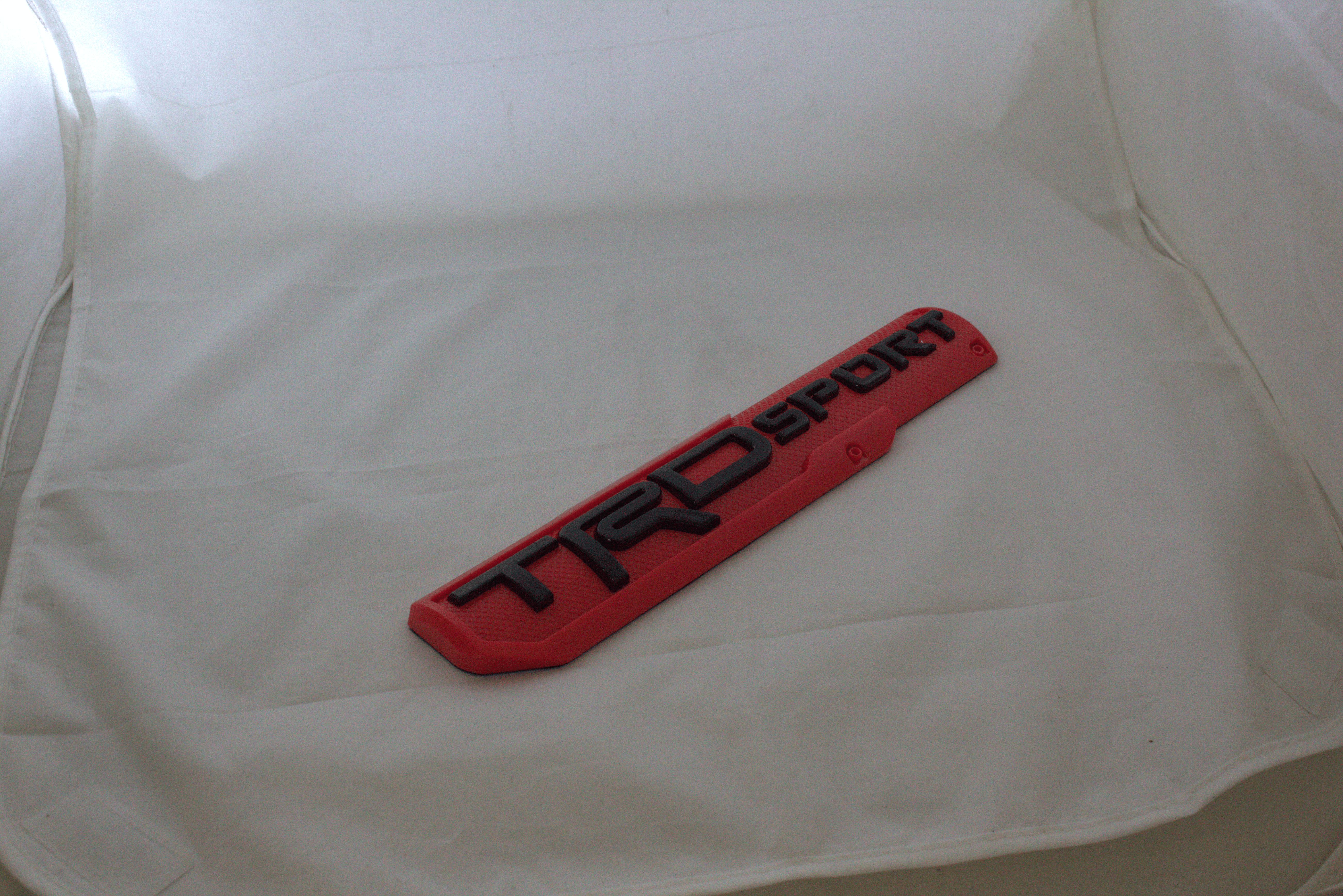 TRDSport 2x10inch-5x25cm Red Black IP Badge
