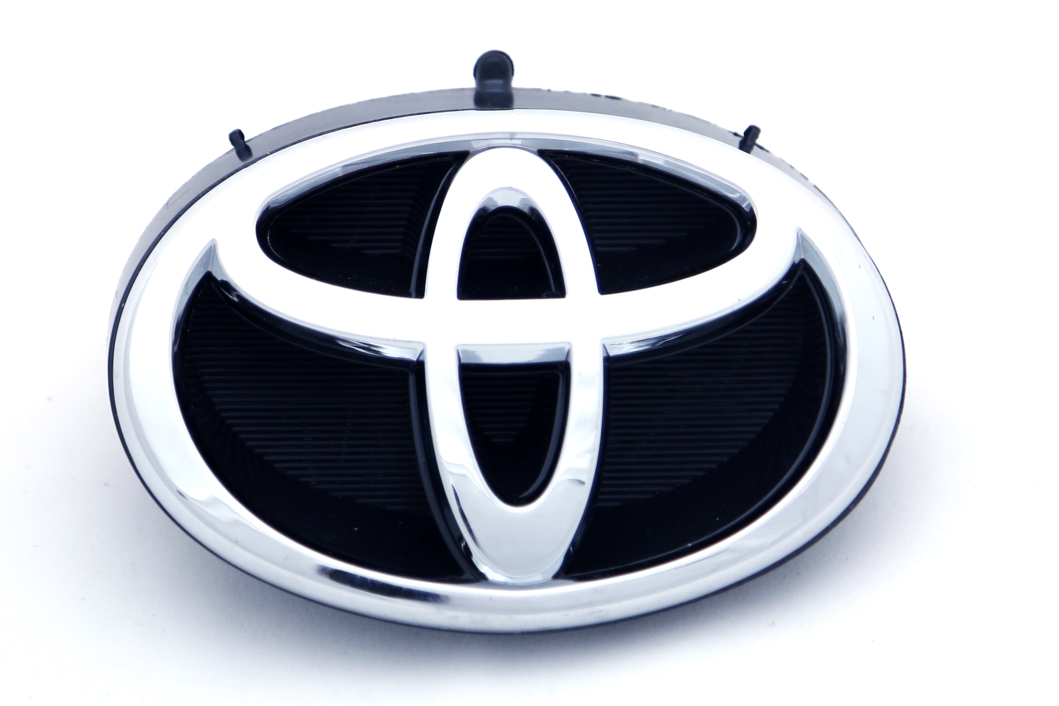 Toyota Logo 15cmL Japanese Big Black Base Chrome IP Badge