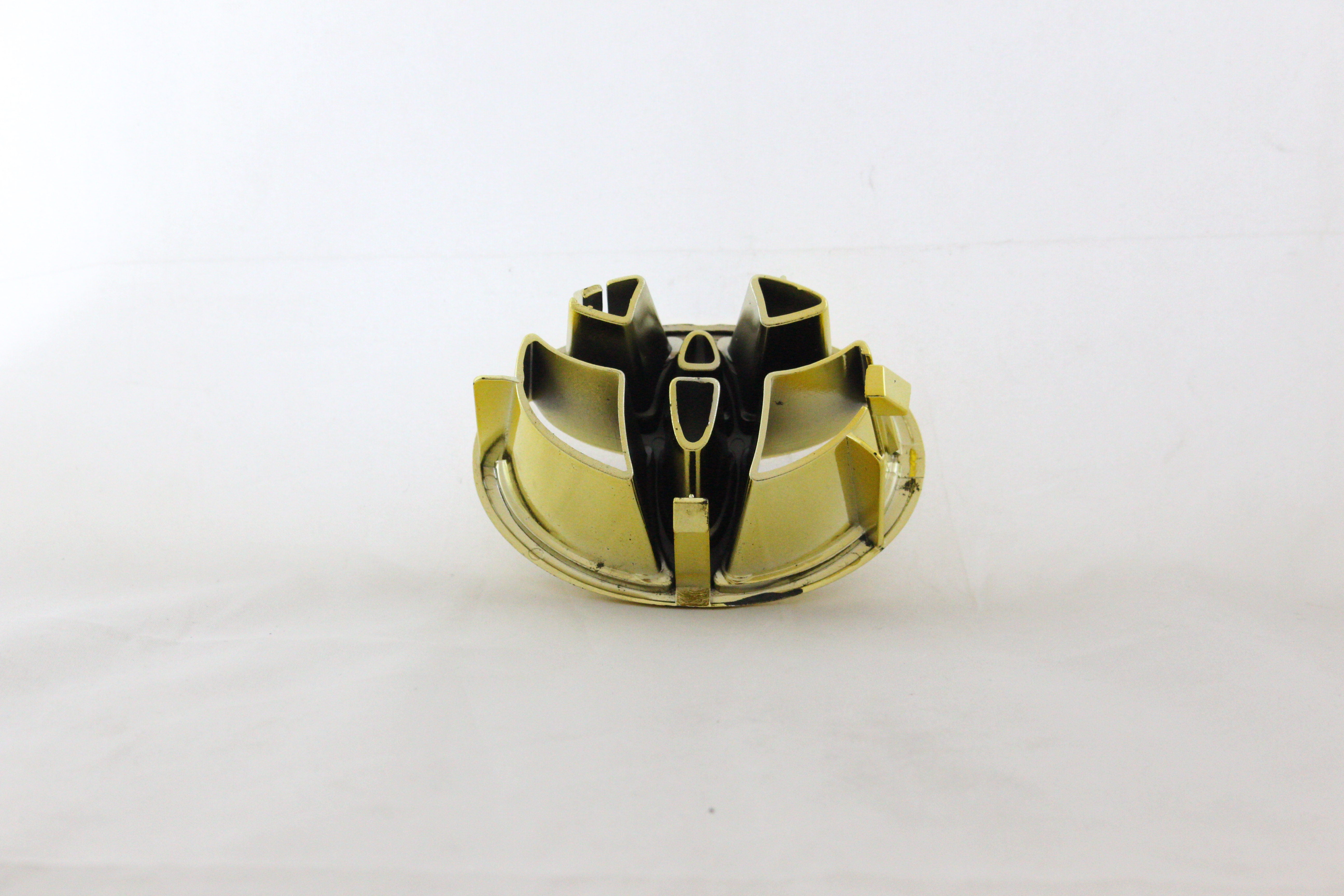 Toyota Logo 2.5x3.5inch-6.5x9cm Indus Grill Big Fitting Golden LC Badge